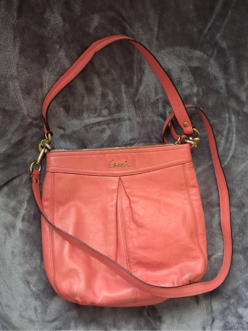 Coach Coral Leather Shoulder Bag with Gold Hardware - Picture 1 of 1